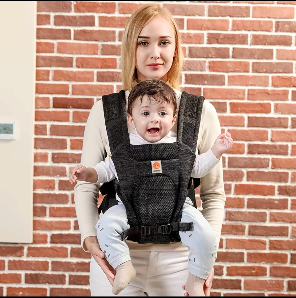 Kangaroo Sling for Newborns & Toddlers